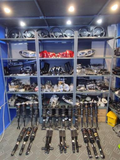 عکس تعمیرگاه ترکاشوند