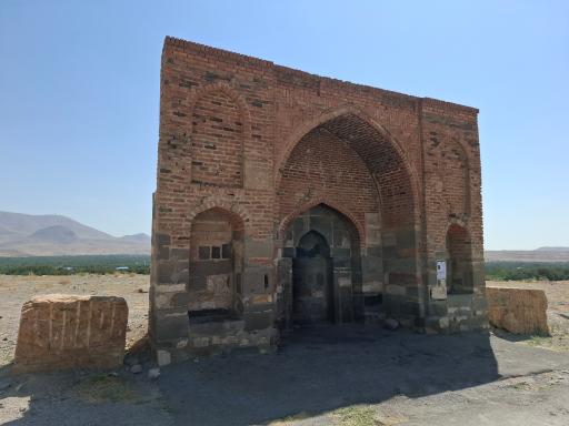 عکس مصلی آذرشهر 