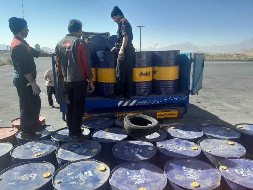 عکس عاملیت فروش روغن موتور بهران پارس ایرانول (نظامی)