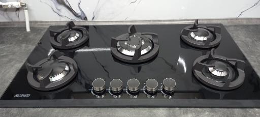 عکس خدمات فنی پیشرو