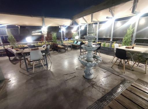 عکس کافی بار و فست فود چریس