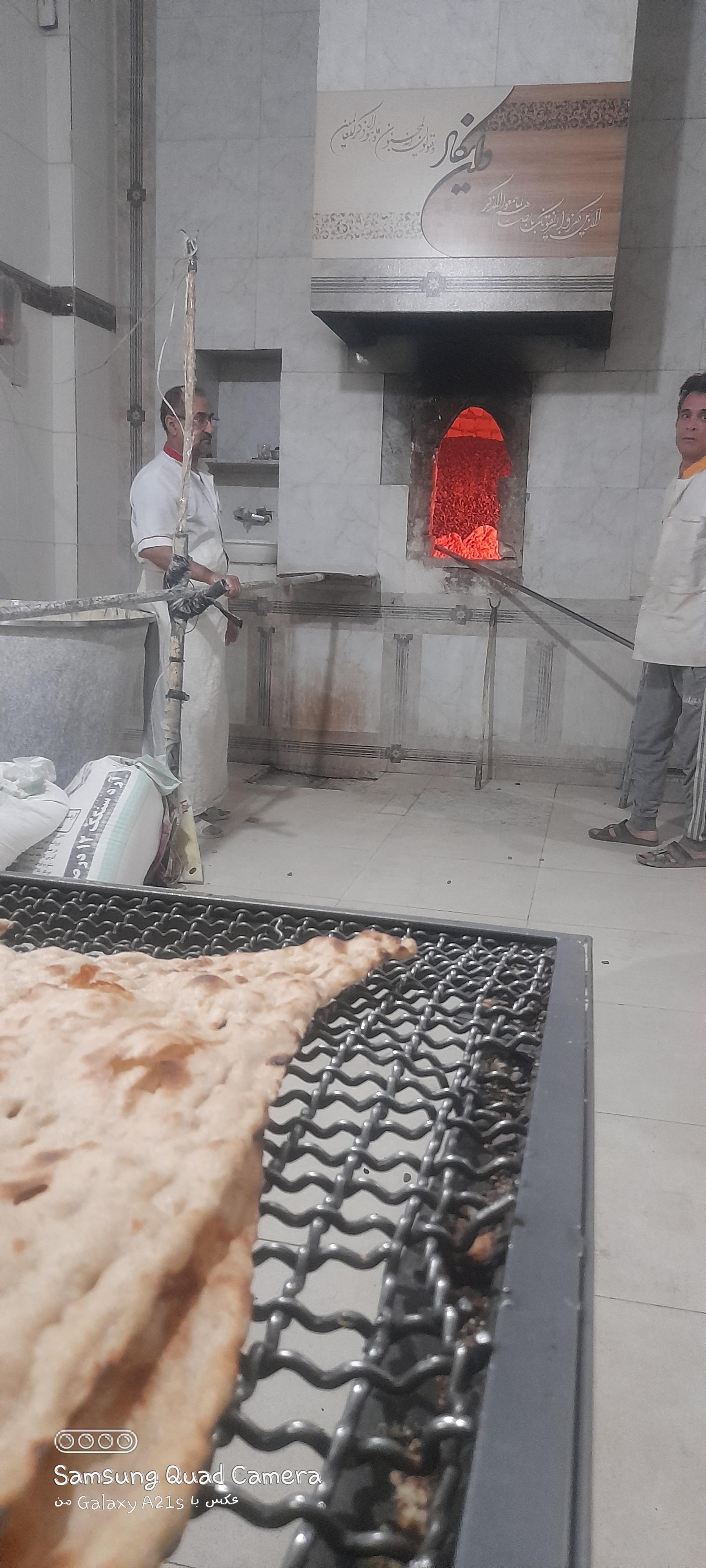 عکس نانوایی سنگکی