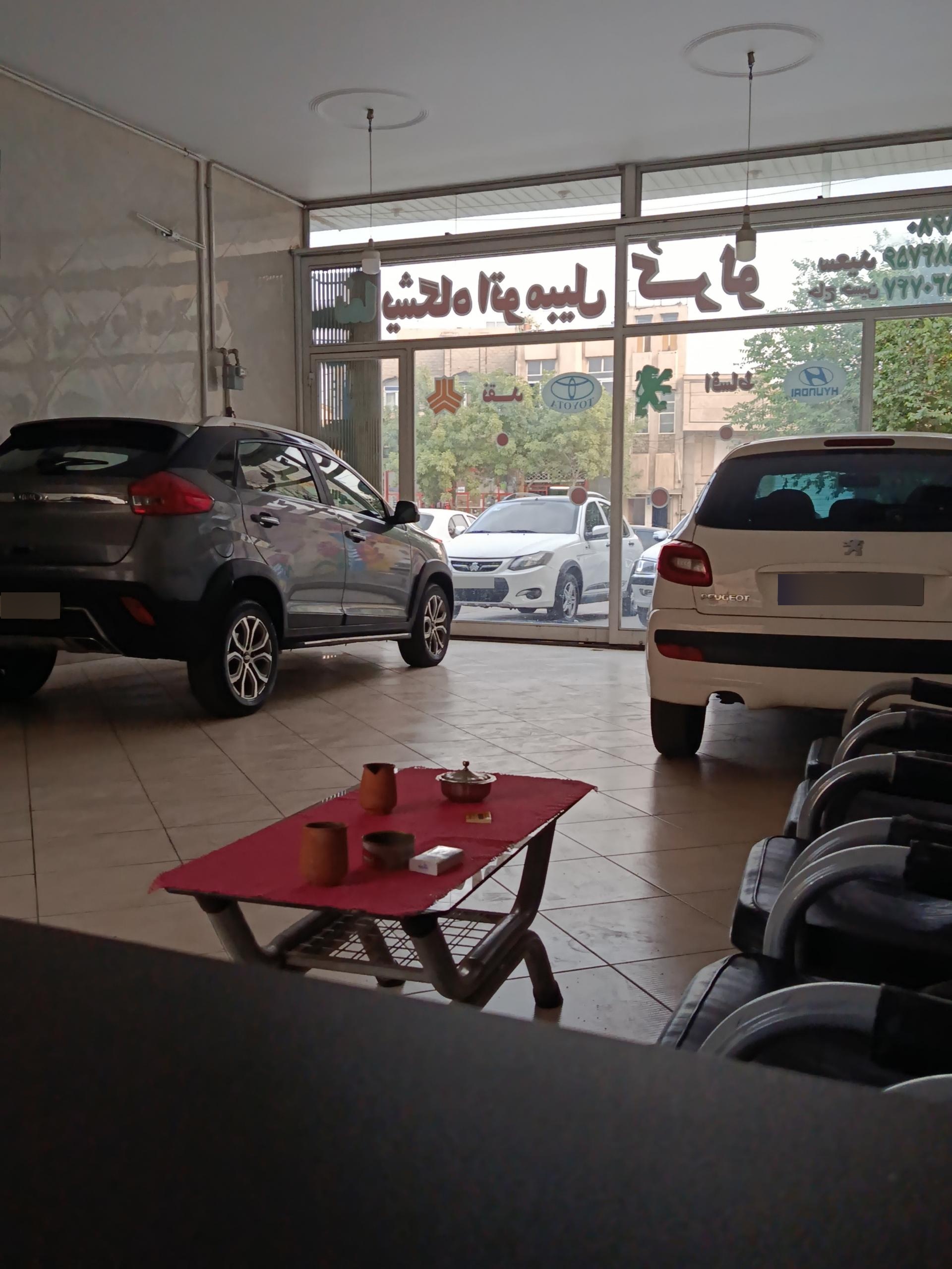 عکس نمایشگاه کرلو