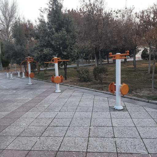 عکس ضلع جنوبی بوستان بسیج