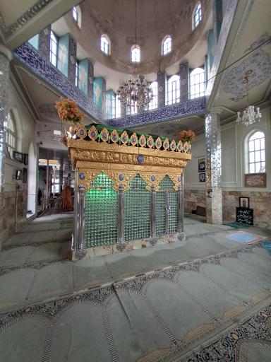 عکس امامزاده شازده عبدالله برزان