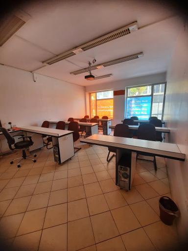 عکس آموزشگاه کاشانه