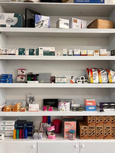 عکس شرکت تجهیزات دندانپزشکی تیسکت