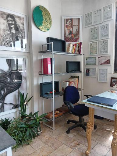 عکس آموزشگاه نقاشی مهناز یوسف زاده