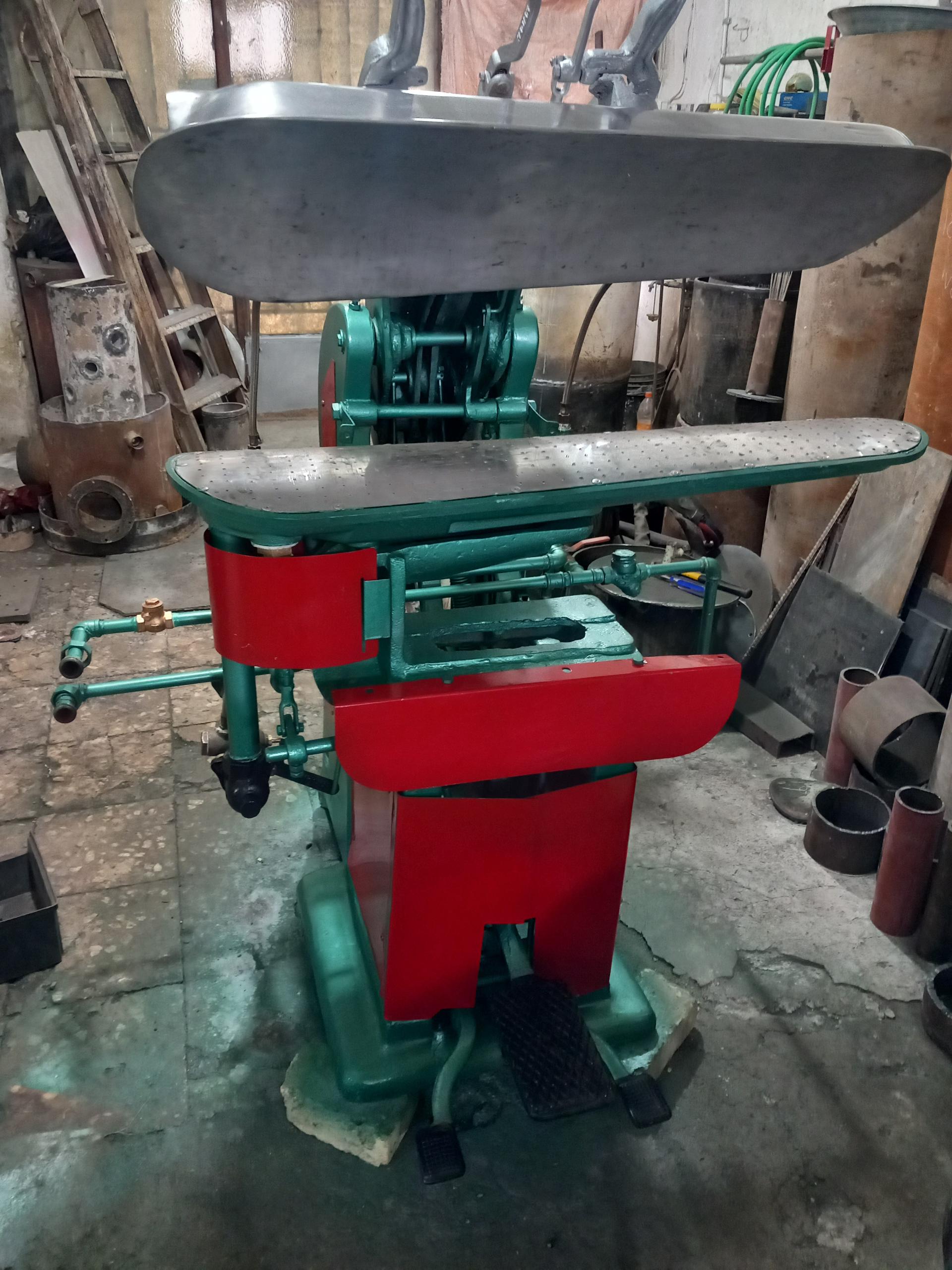 عکس تولید و سرویس و تعمیر دستگاههای خشکشویی دیگ بخار