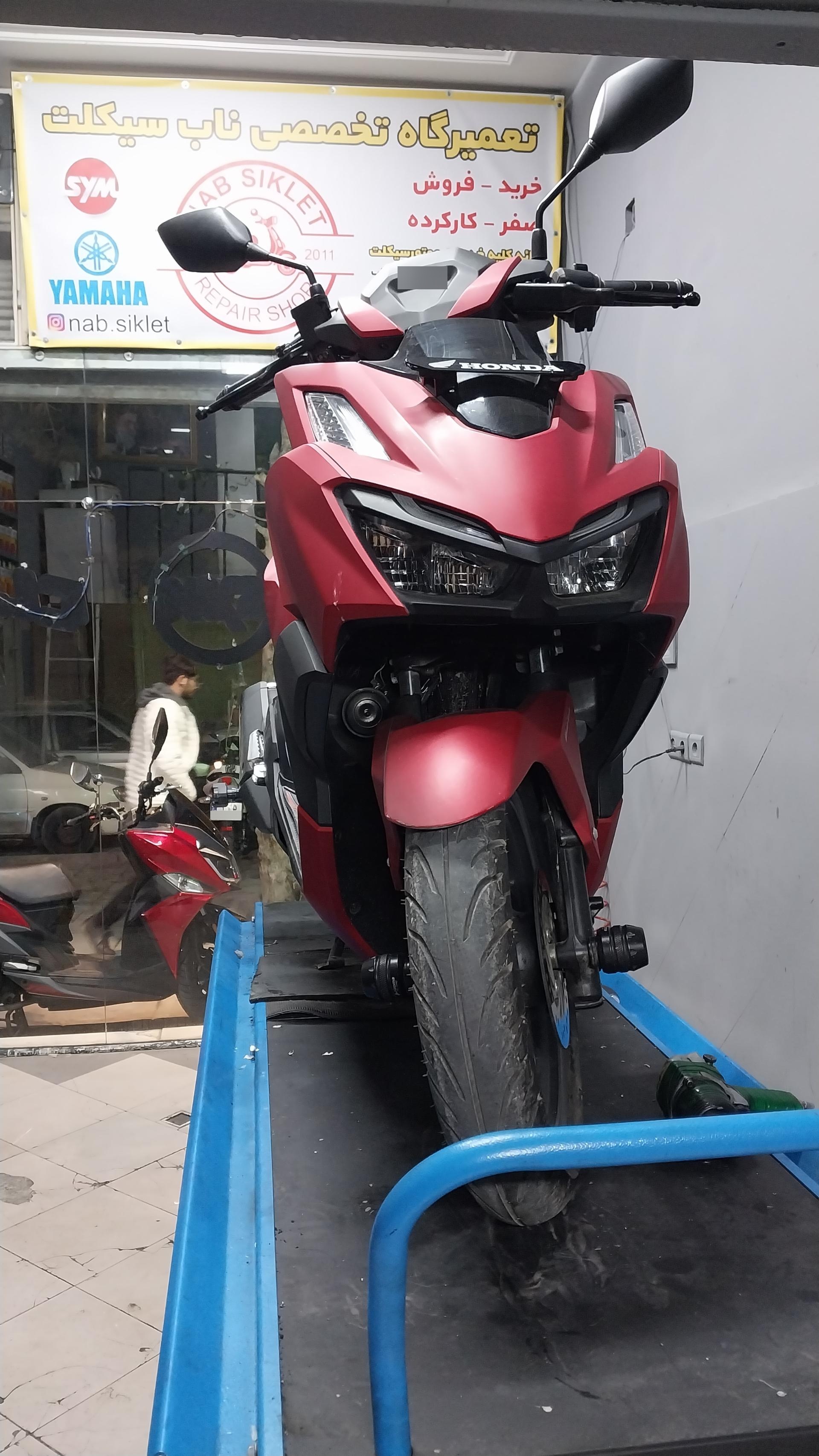 عکس موتور سازی ناب سیکلت