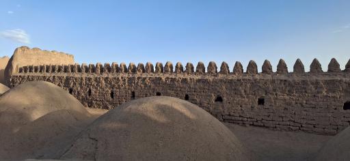 عکس قلعه مهرجرد