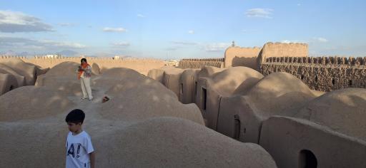 عکس قلعه مهرجرد