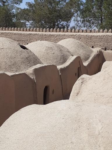 عکس قلعه مهرجرد