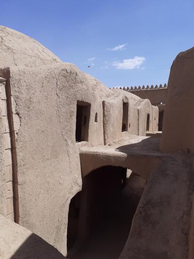 عکس قلعه مهرجرد