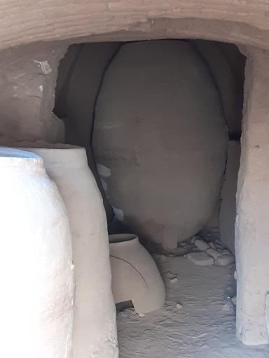 عکس قلعه مهرجرد