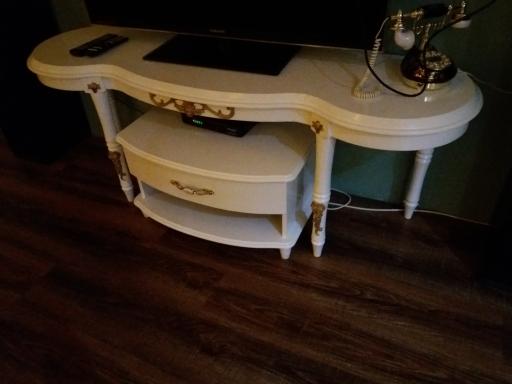 عکس دکوراسیون و مبلمان بهزاد افشار (شعبه ۲)