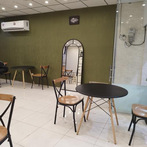 عکس کافه رستوران مذهبی هلال