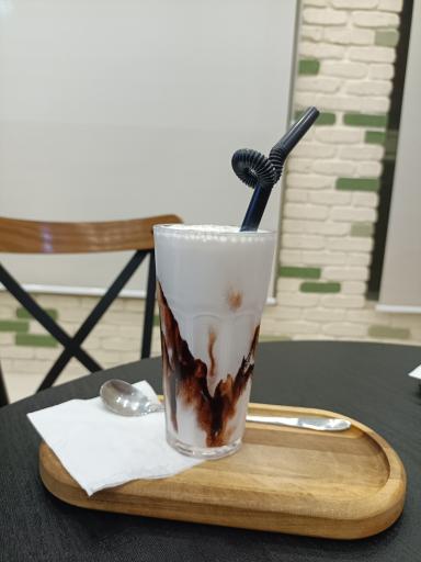 عکس کافه رستوران مذهبی هلال