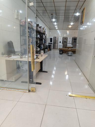 عکس فروشگاه لوازم خانگی برتر
