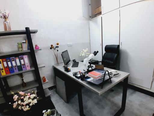 عکس آزمایشگاه نور