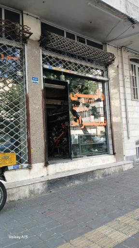 عکس تعمیرگاه دوچرخه رالی