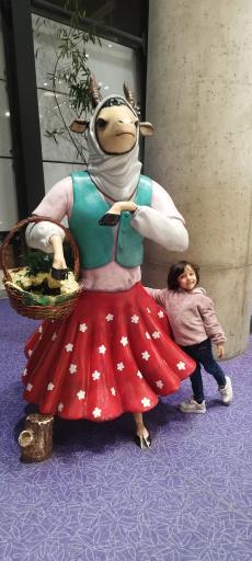 عکس سرزمین سحرخیز شعبه باغ کتاب