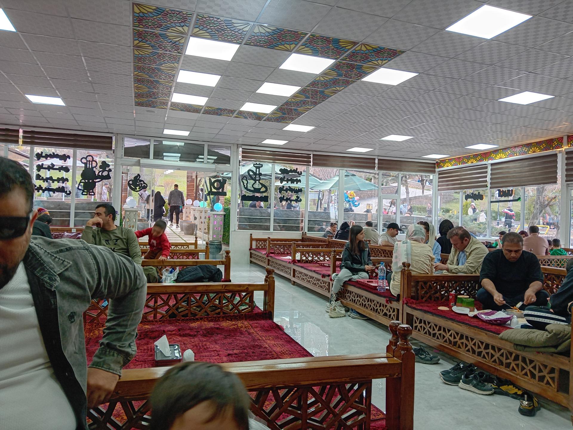 عکس رستوران سنتی آنادانا