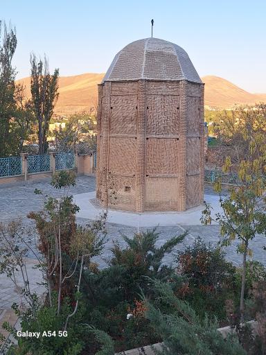 عکس برج شیخ شبلی