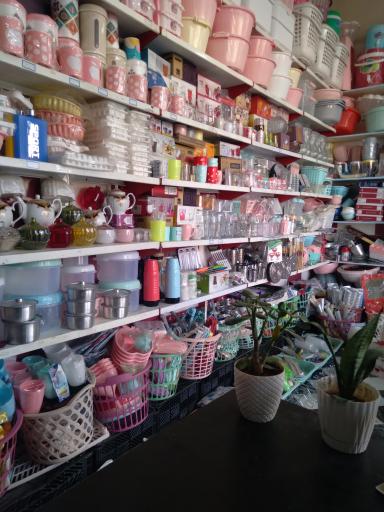 عکس پلاسکو آشپزخانه و بلوریجات کاکا