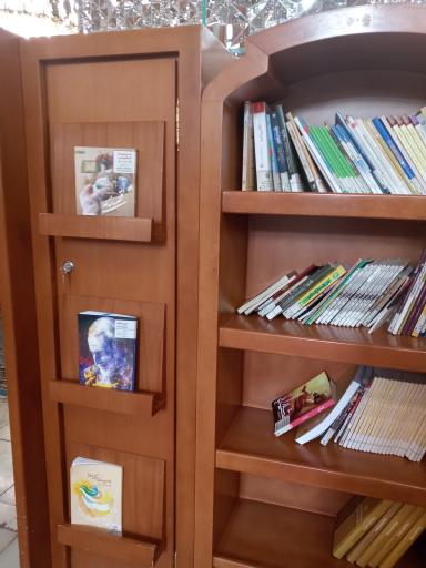 عکس ایستگاه مطالعه رواق دارالعبادة