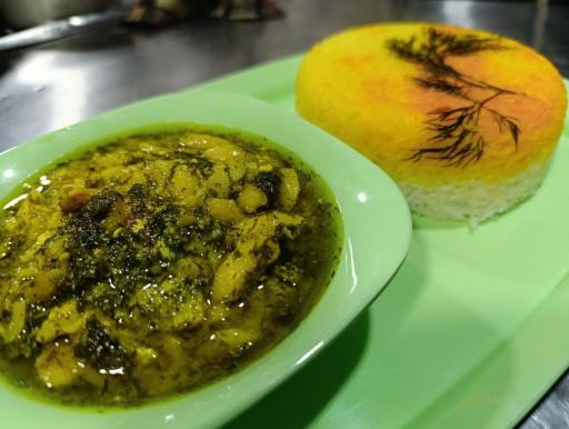 عکس رستوران خورشید خانم لاهیجان