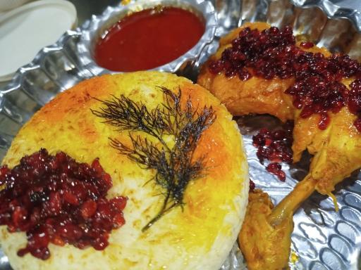 عکس رستوران خورشید خانم لاهیجان