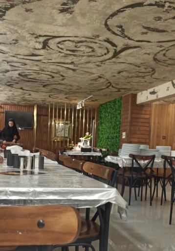 چلوگوشت حاج حسن