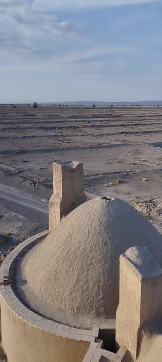 عکس آب انبار دو قلو