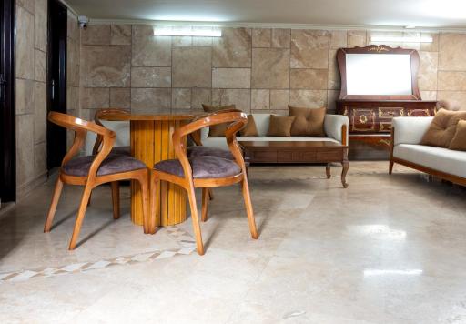 عکس بازار مبل و لوازم خانگی صفای