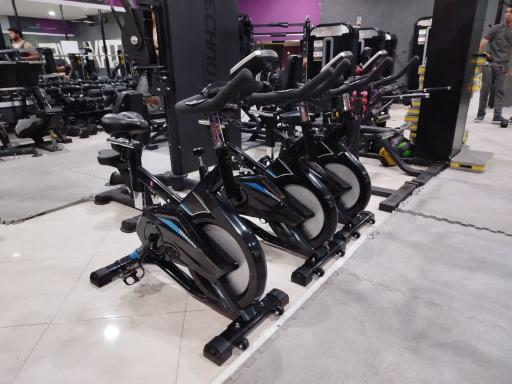 عکس باشگاه ورزشی کافه ورزش 