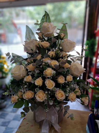 عکس گلفروشی گلبانگ