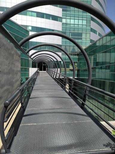 عکس مجتمع تجاری بلور