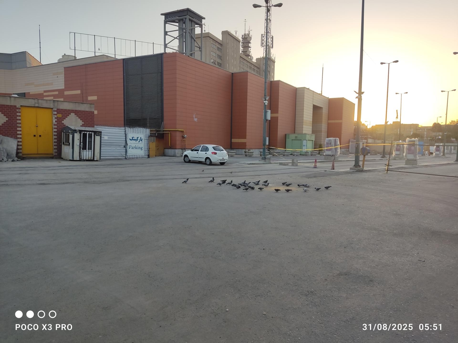 عکس پارکینگ 