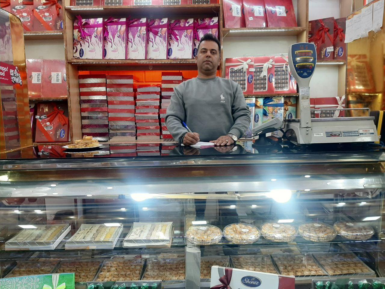 عکس شیرینی سرای گل نسترن