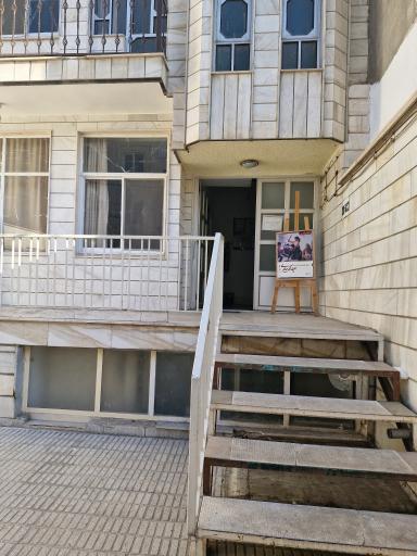 عکس مرکز جامع سلامت چشمه 