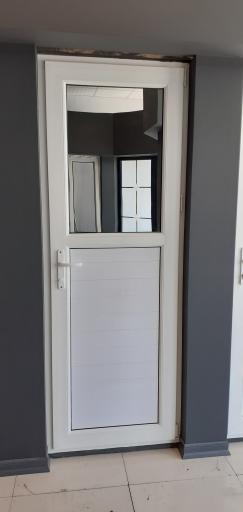 عکس پنجره دوجداره ارکا صنعت