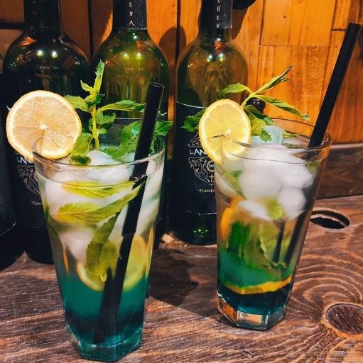 عکس کافه گالری لندی