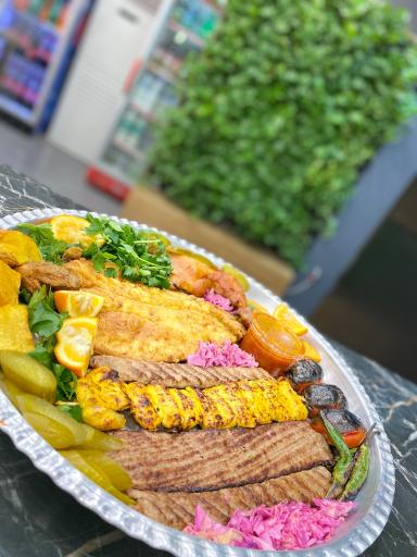 عکس رستوران دوستان