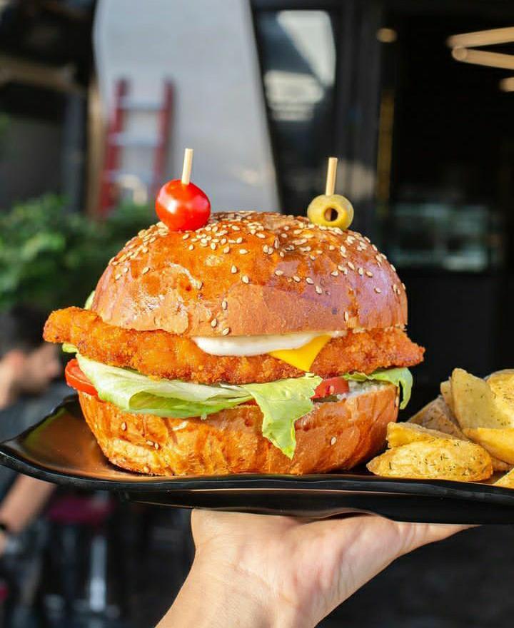 عکس کافه رستوران کلنل