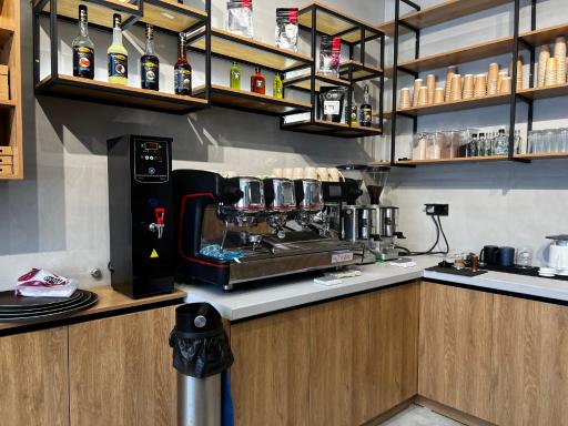 عکس کافه ژکوند