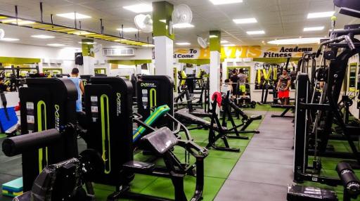 عکس باشگاه بدنسازی باتیس