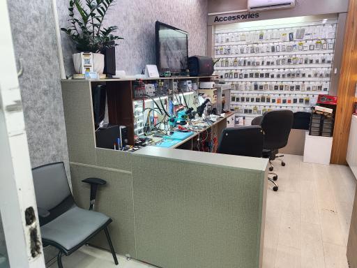 عکس قطعات موبایل میعاد 