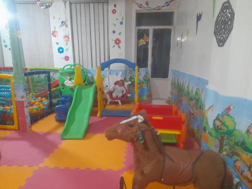 خانه بازی شنگول و منگول