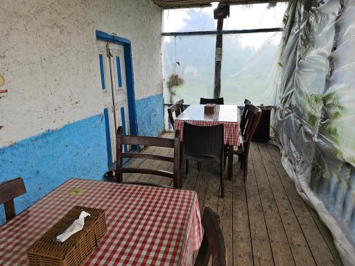 عکس رستوران سنتی تلار